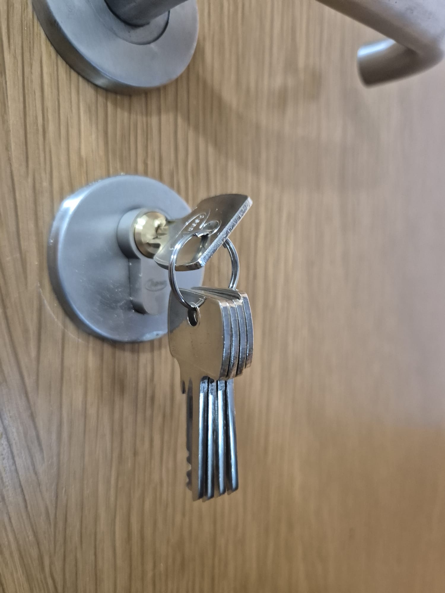 Emergency lockout job attended by Tommy — Liverpool City Centre, 1am non-destructive entry